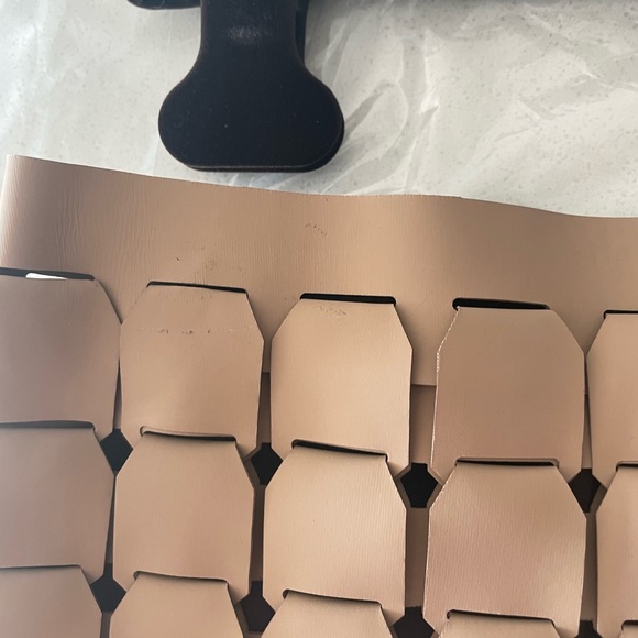 SOLD Bottega Veneta Vernis Satine Skirt - Picture 14 of 16